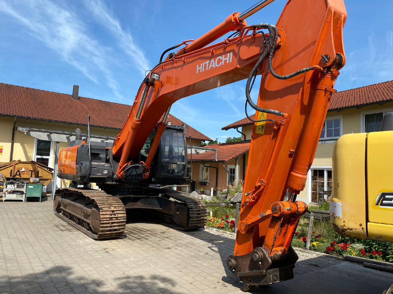 Hitachi ZX 350 LCN -5B - Kettenbagger: das Bild 1 Hitachi ZX 350 LCN -5B - Kettenbagger: das Bild 1
