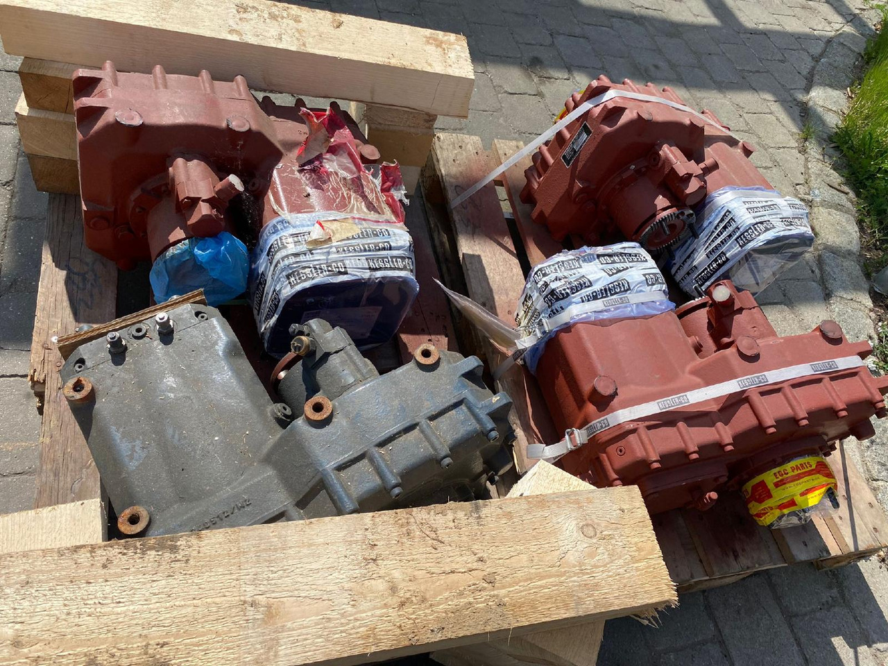 Kessler W 2640.2 - Transmission für Baumaschine: das Bild 4 Kessler W 2640.2 - Transmission für Baumaschine: das Bild 4