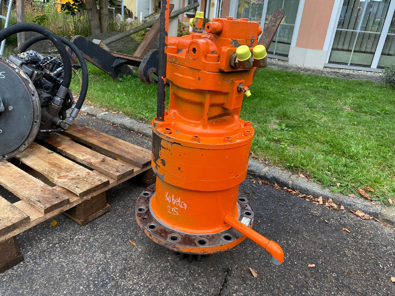 Kobelco Fiat E 215 - Schwenkmotor für Baumaschine: das Bild 1 Kobelco Fiat E 215 - Schwenkmotor für Baumaschine: das Bild 1