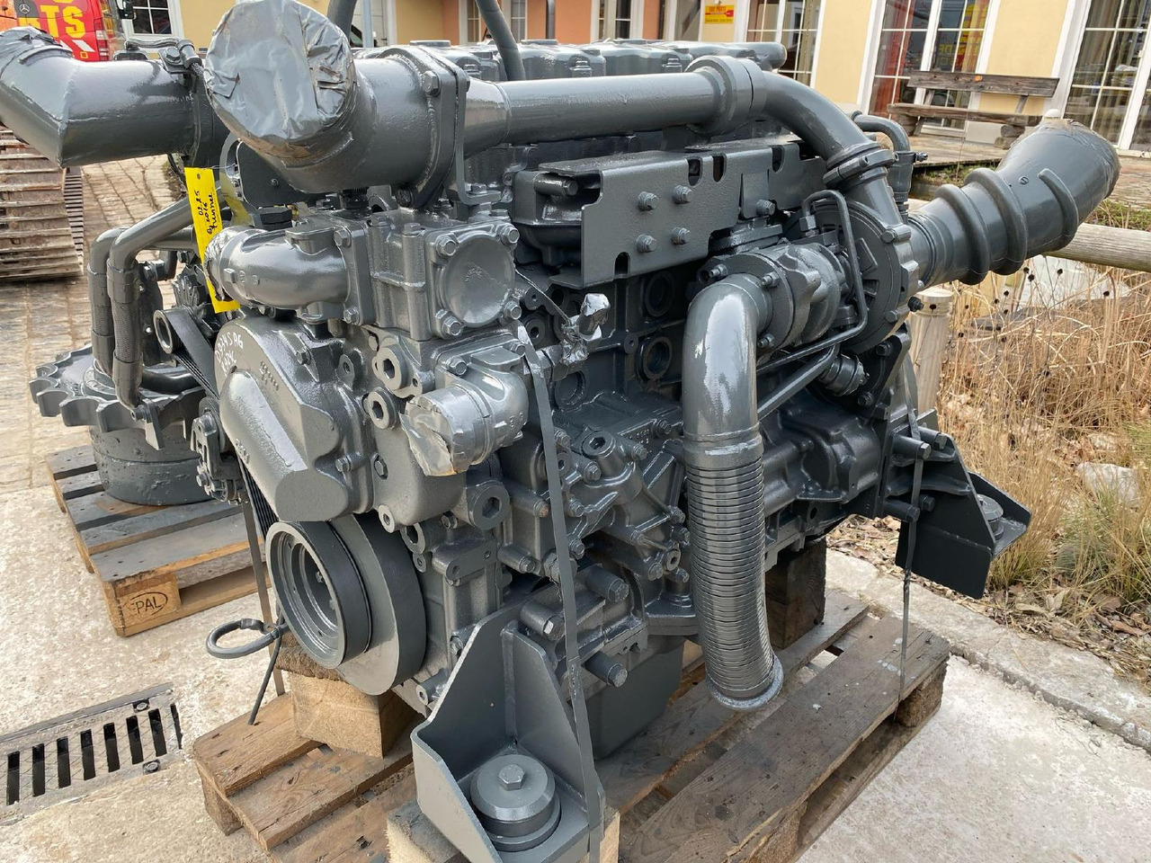 Liebherr D 934 S A6 aus LH R924C LIT - Motor für Baumaschine: das Bild 1 Liebherr D 934 S A6 aus LH R924C LIT - Motor für Baumaschine: das Bild 1