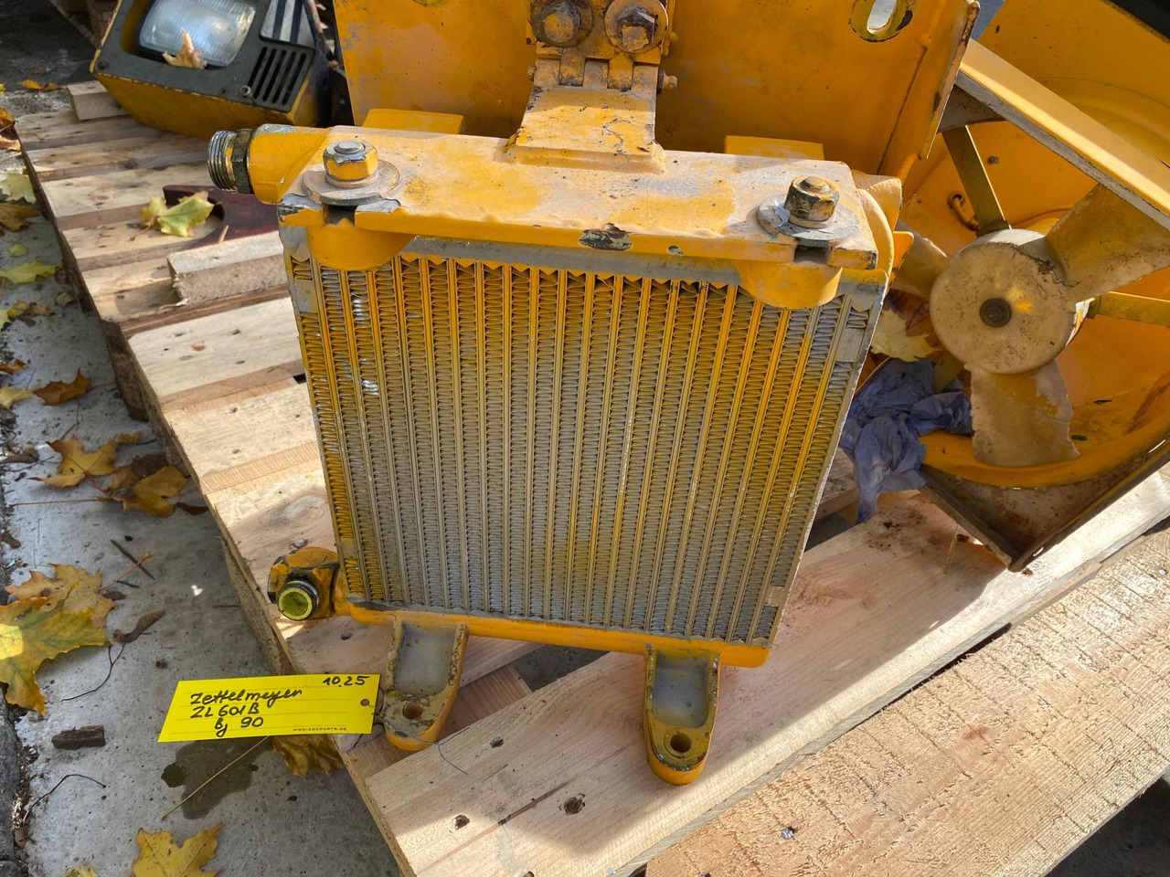 Zettelmeyer ZL 401, ZL 601 - Kühlsystem für Baumaschine: das Bild 1 Zettelmeyer ZL 401, ZL 601 - Kühlsystem für Baumaschine: das Bild 1