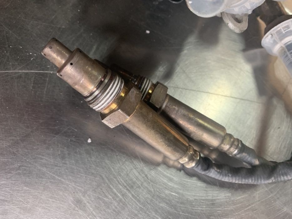 Continental NOX Adblue Daf xf 106 Cummins Euro 6 4326862 DAF Xf 106 Euro 6 / 4326862 NOX Czujnik Spalin truck - Sensor für LKW: das Bild 5 Continental NOX Adblue Daf xf 106 Cummins Euro 6 4326862 DAF Xf 106 Euro 6 / 4326862 NOX Czujnik Spalin truck - Sensor für LKW: das Bild 5