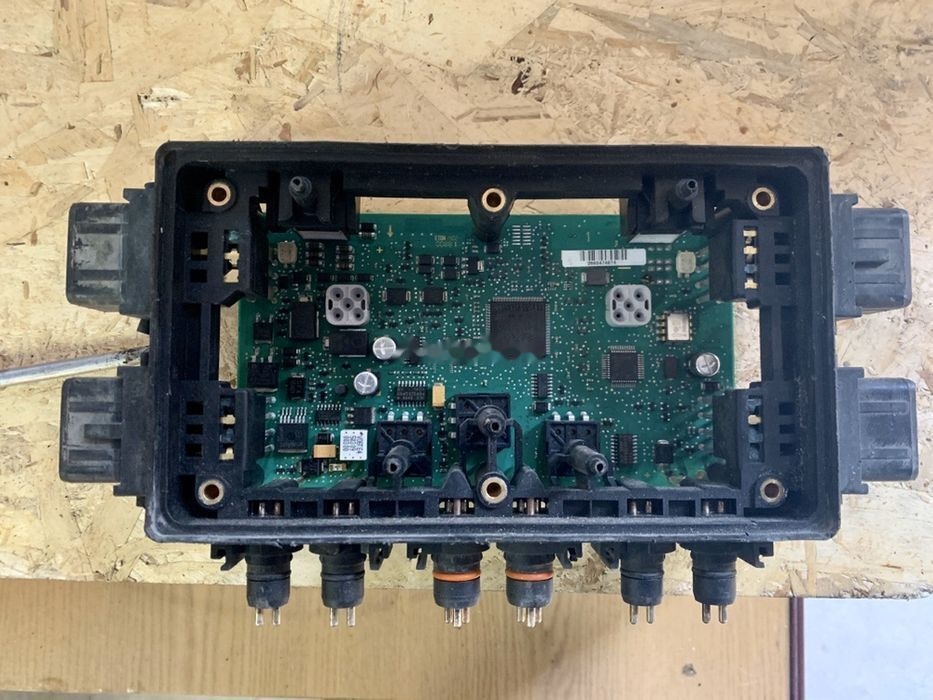 WABCO Elektronika D E TEBS E Modulator naczepa hurt części - Sicherung für Anhänger: das Bild 2 WABCO Elektronika D E TEBS E Modulator naczepa hurt części - Sicherung für Anhänger: das Bild 2