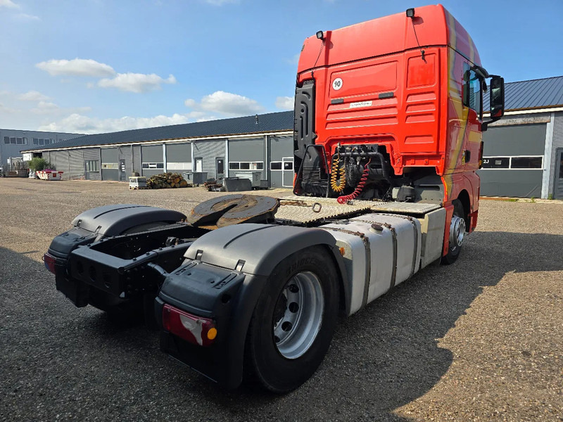 MAN TGX 18.440 2015 - Sattelzugmaschine: das Bild 4 MAN TGX 18.440 2015 - Sattelzugmaschine: das Bild 4
