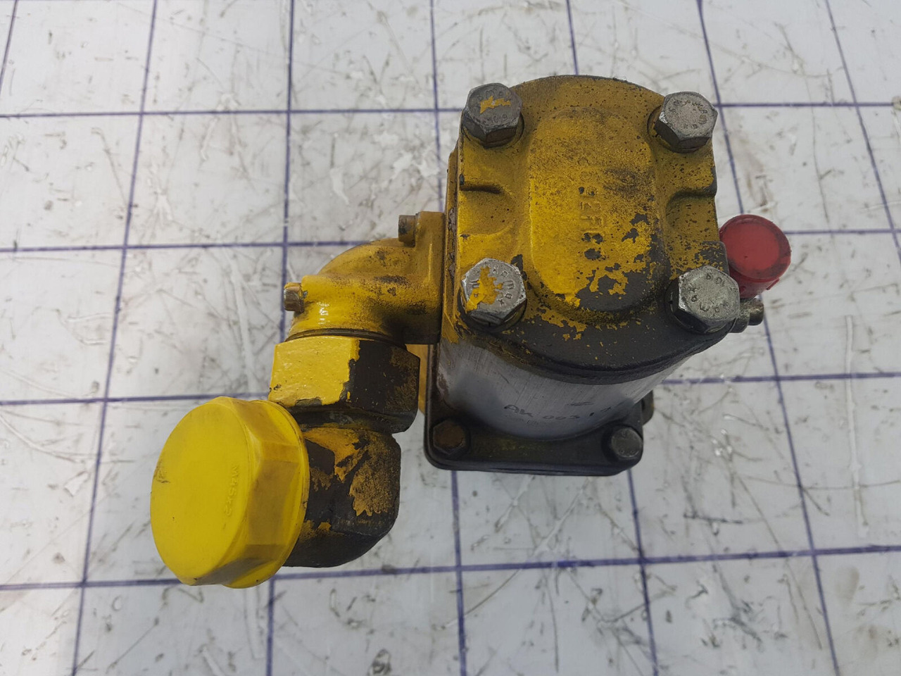 Bosch PTO with Bosch gear pump - Hydraulikpumpe für Kran: das Bild 4 Bosch PTO with Bosch gear pump - Hydraulikpumpe für Kran: das Bild 4