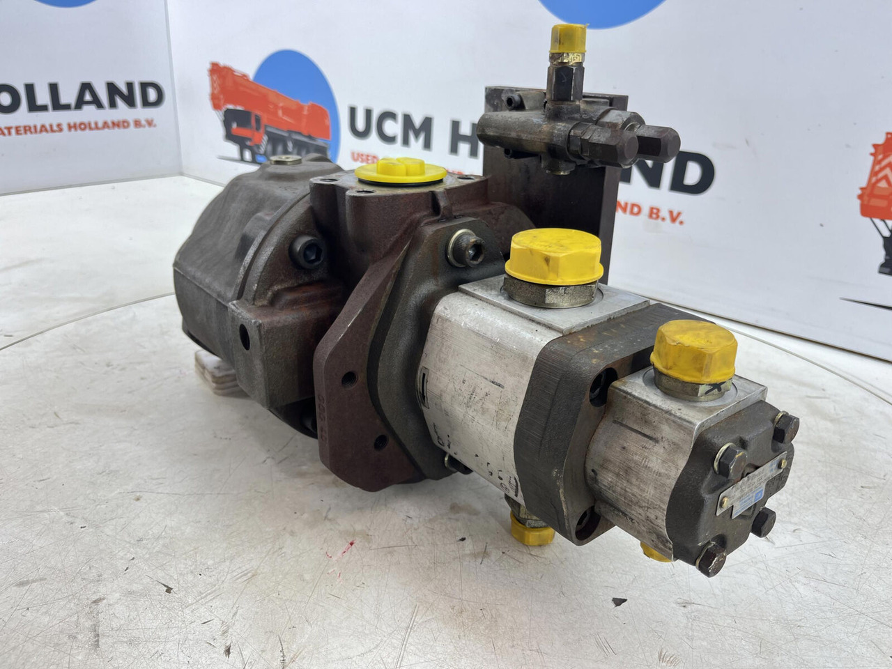 Compact truck CT.2 Axial piston pump - Hydraulikpumpe für Kran: das Bild 1 Compact truck CT.2 Axial piston pump - Hydraulikpumpe für Kran: das Bild 1