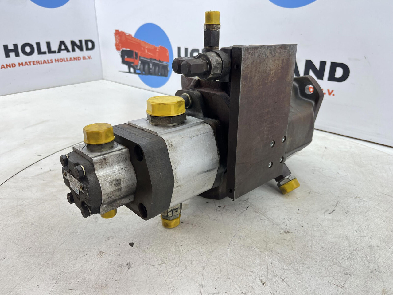 Compact truck CT.2 Axial piston pump - Hydraulikpumpe für Kran: das Bild 4 Compact truck CT.2 Axial piston pump - Hydraulikpumpe für Kran: das Bild 4