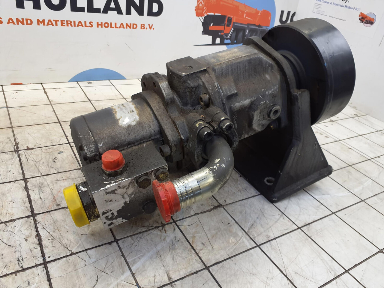 FAUN ATF 50G-3 AXIAL PISTON PUMP combi - Hydraulikpumpe für Mobilkran: das Bild 4 FAUN ATF 50G-3 AXIAL PISTON PUMP combi - Hydraulikpumpe für Mobilkran: das Bild 4