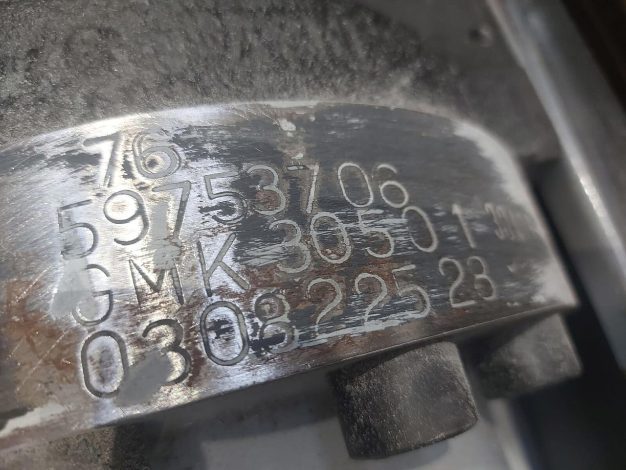 Grove GMK 3055 telescopic cylinder - Hydraulikzylinder für Mobilkran: das Bild 5 Grove GMK 3055 telescopic cylinder - Hydraulikzylinder für Mobilkran: das Bild 5