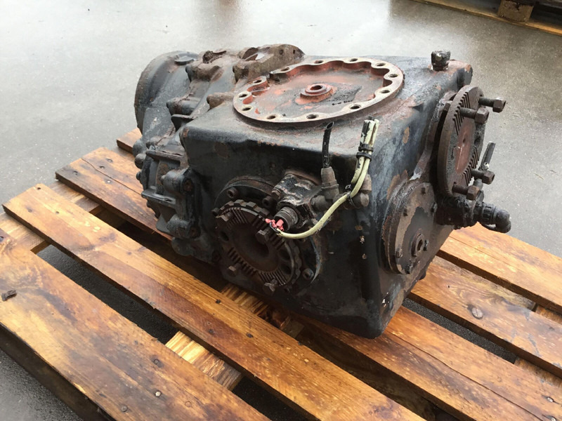 Grove GMK 5100 diff box axle 4 - Differenzial Getriebe für Kran: das Bild 3 Grove GMK 5100 diff box axle 4 - Differenzial Getriebe für Kran: das Bild 3