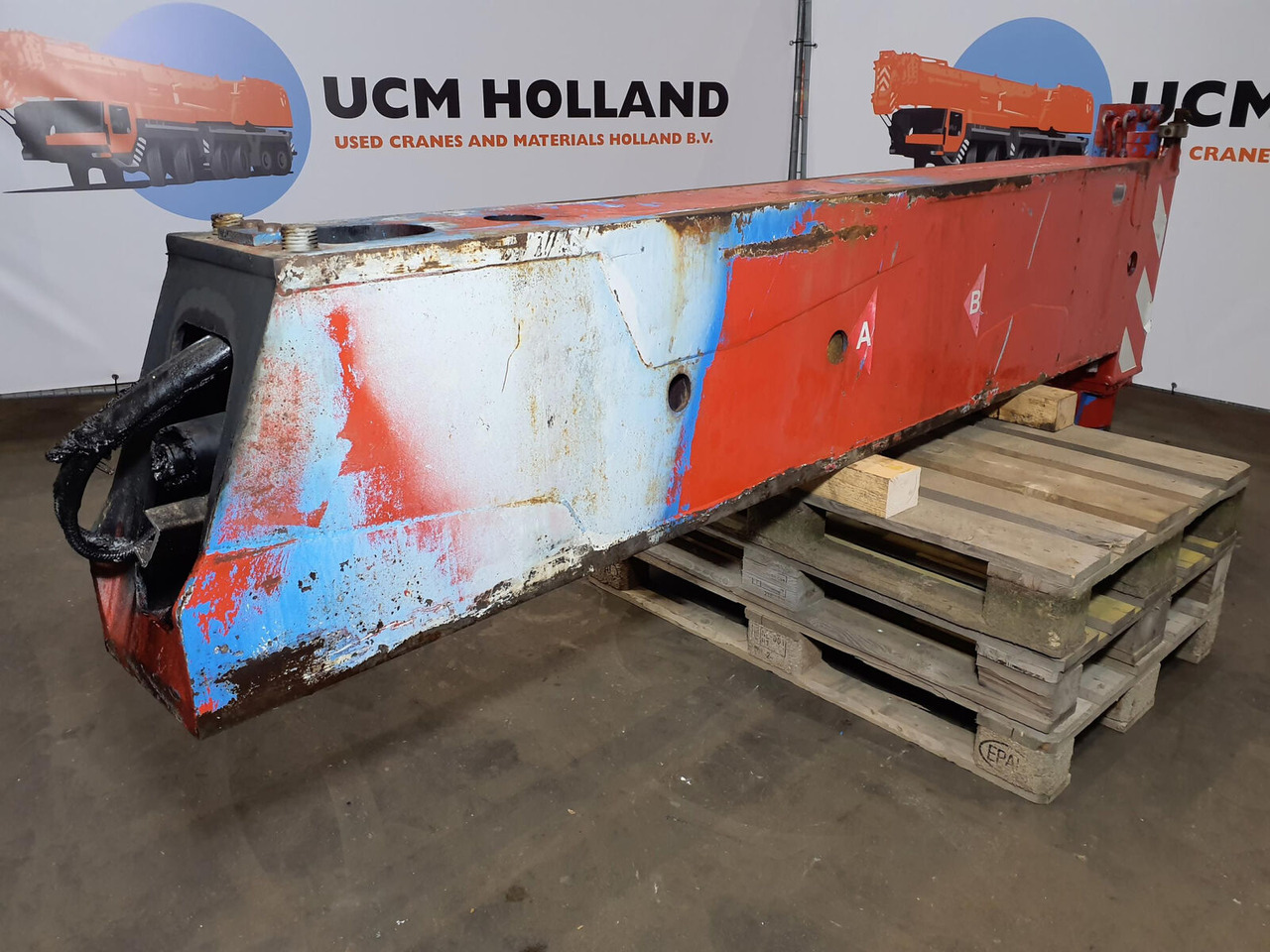 Grove GMK 5130-1 sliding beam complete rear - Federung für Mobilkran: das Bild 4 Grove GMK 5130-1 sliding beam complete rear - Federung für Mobilkran: das Bild 4