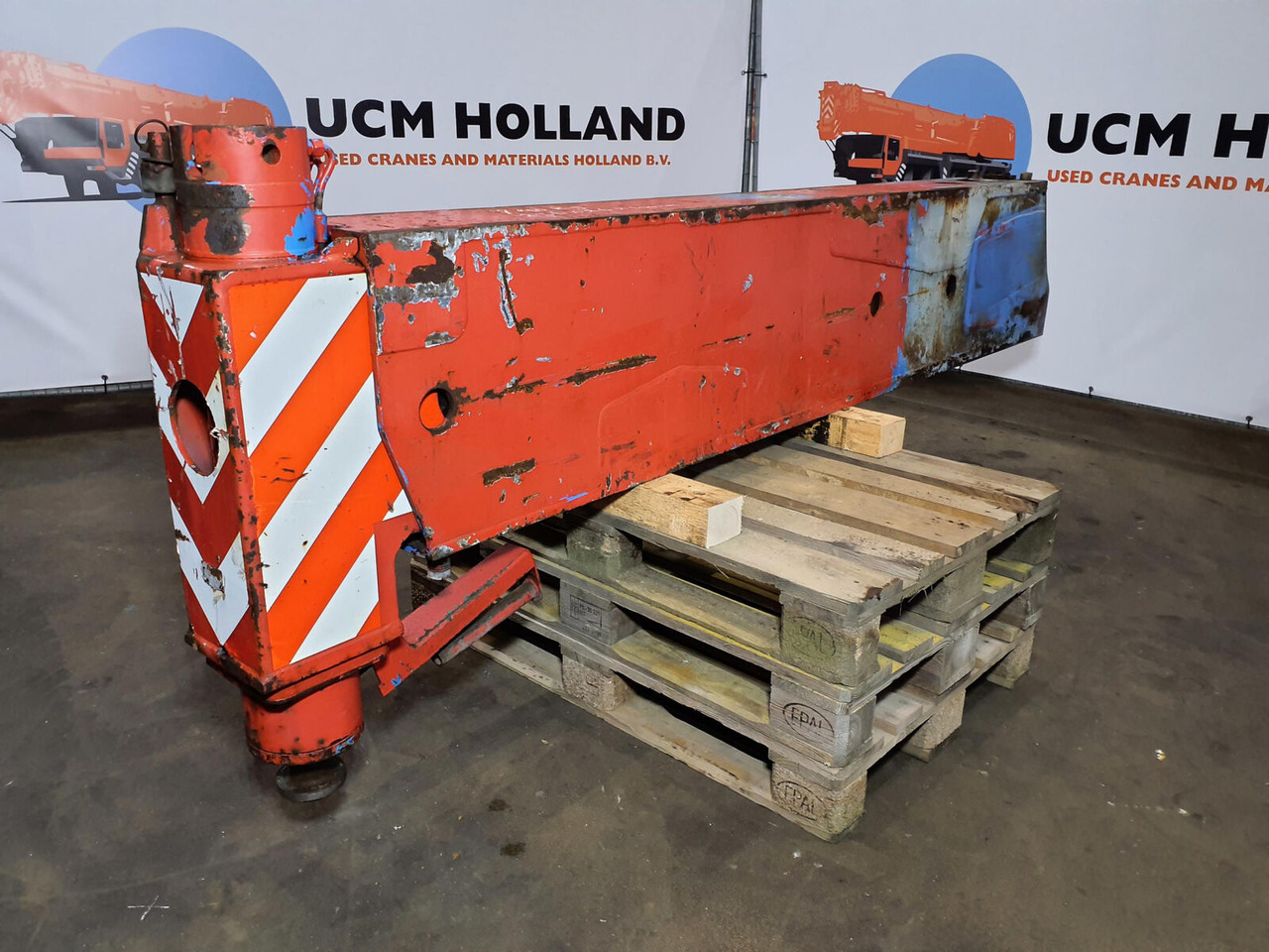 Grove GMK 5130-1 sliding beam complete rear - Federung für Mobilkran: das Bild 2 Grove GMK 5130-1 sliding beam complete rear - Federung für Mobilkran: das Bild 2