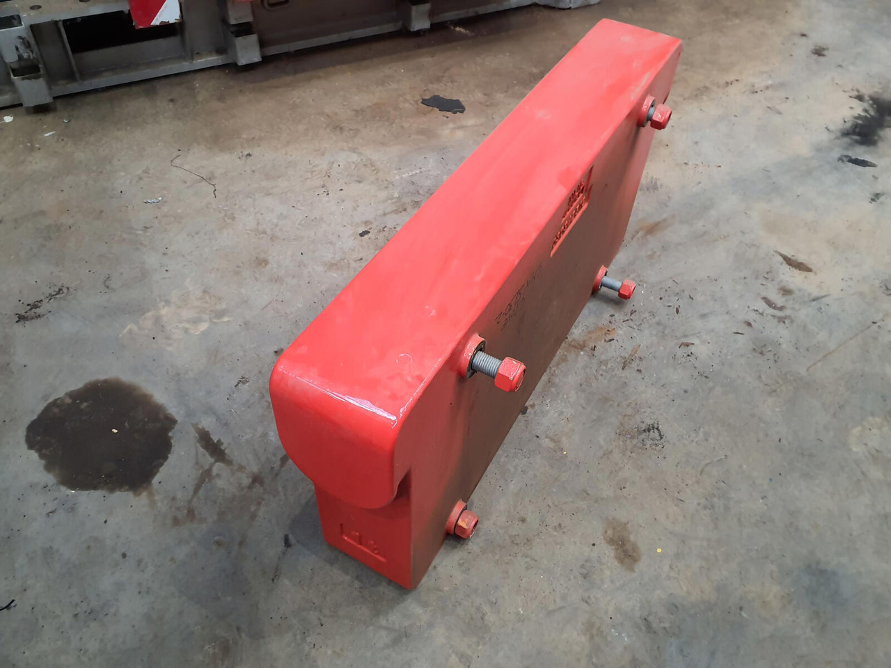 Grove GMK 5130-2 compensating weight 1 ton - Gegengewicht für Mobilkran: das Bild 3 Grove GMK 5130-2 compensating weight 1 ton - Gegengewicht für Mobilkran: das Bild 3