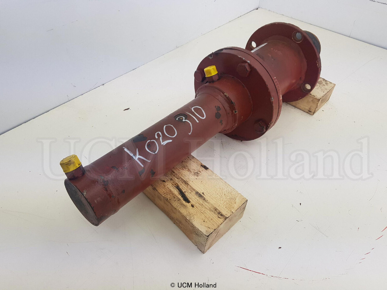 Krupp 350 GMT counterweight locking cylinder - Hydraulikzylinder für Mobilkran: das Bild 2 Krupp 350 GMT counterweight locking cylinder - Hydraulikzylinder für Mobilkran: das Bild 2