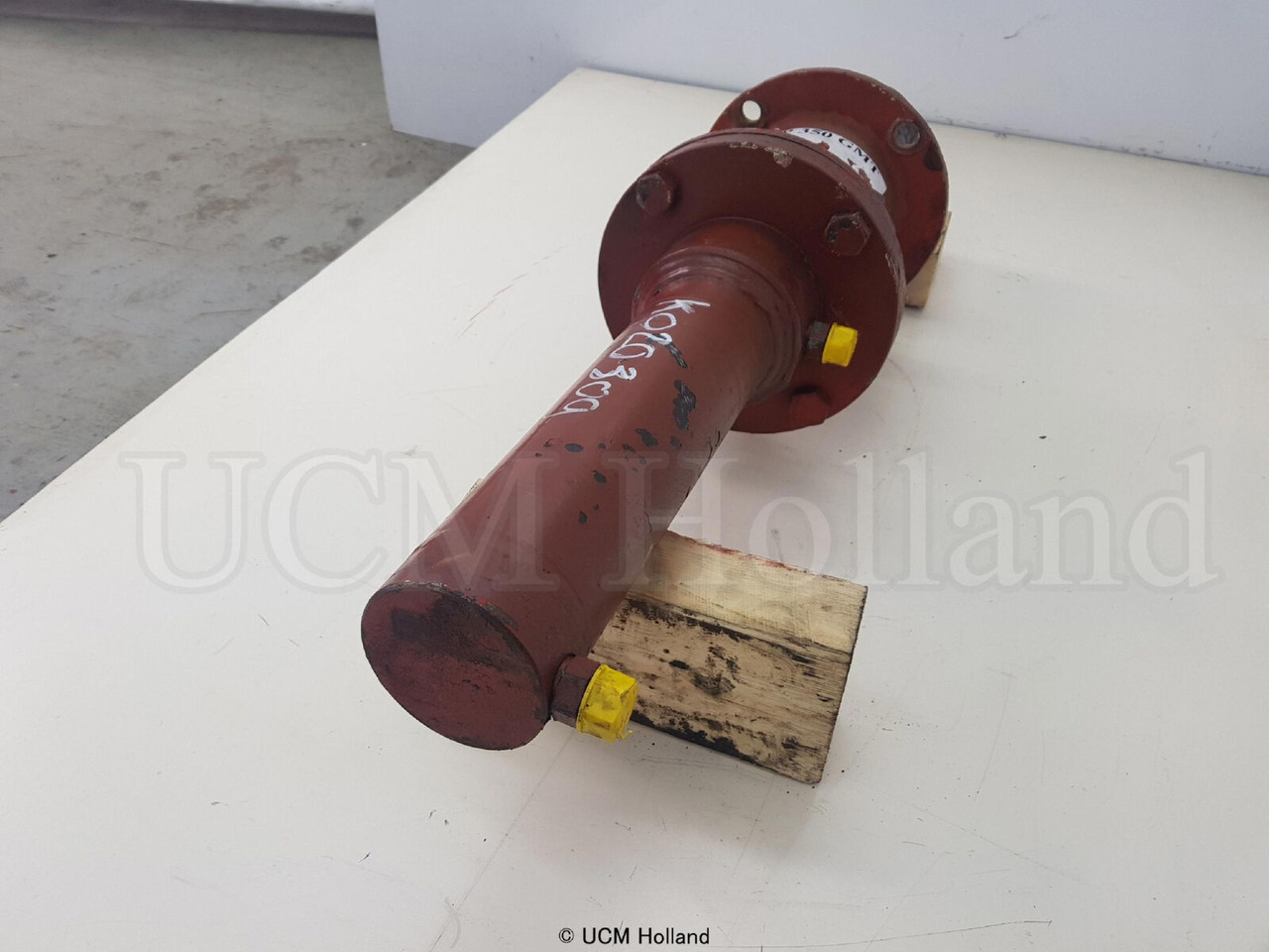 Krupp 350 GMT counterweight locking cylinder - Hydraulikzylinder für Mobilkran: das Bild 4 Krupp 350 GMT counterweight locking cylinder - Hydraulikzylinder für Mobilkran: das Bild 4
