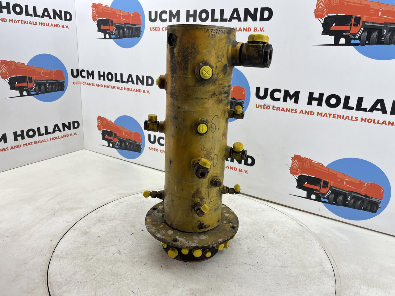 Krupp 70 GMT hydraulic swivel - Hydraulik für Mobilkran: das Bild 1 Krupp 70 GMT hydraulic swivel - Hydraulik für Mobilkran: das Bild 1