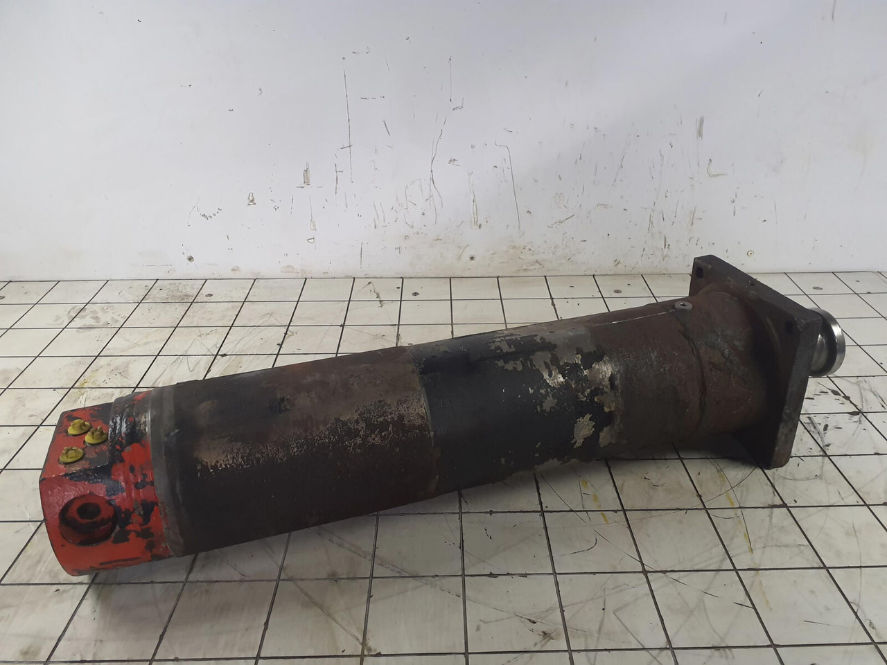 Krupp 70 GMT rebuild outrigger cylinder - Hydraulikzylinder für Kran: das Bild 2 Krupp 70 GMT rebuild outrigger cylinder - Hydraulikzylinder für Kran: das Bild 2