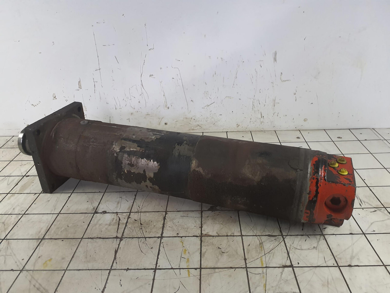 Krupp 70 GMT rebuild outrigger cylinder - Hydraulikzylinder für Kran: das Bild 3 Krupp 70 GMT rebuild outrigger cylinder - Hydraulikzylinder für Kran: das Bild 3