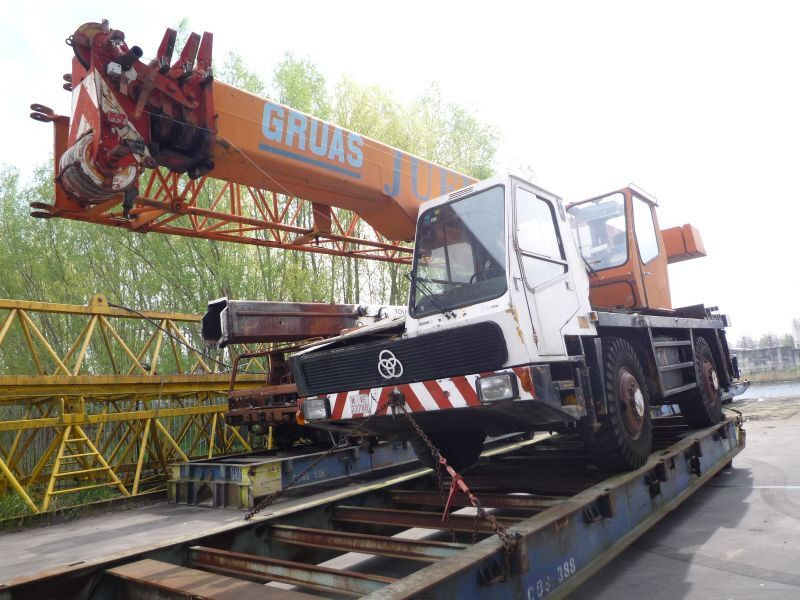 Krupp KMK 2025 for parts - All-Terrain Kran: das Bild 1 Krupp KMK 2025 for parts - All-Terrain Kran: das Bild 1