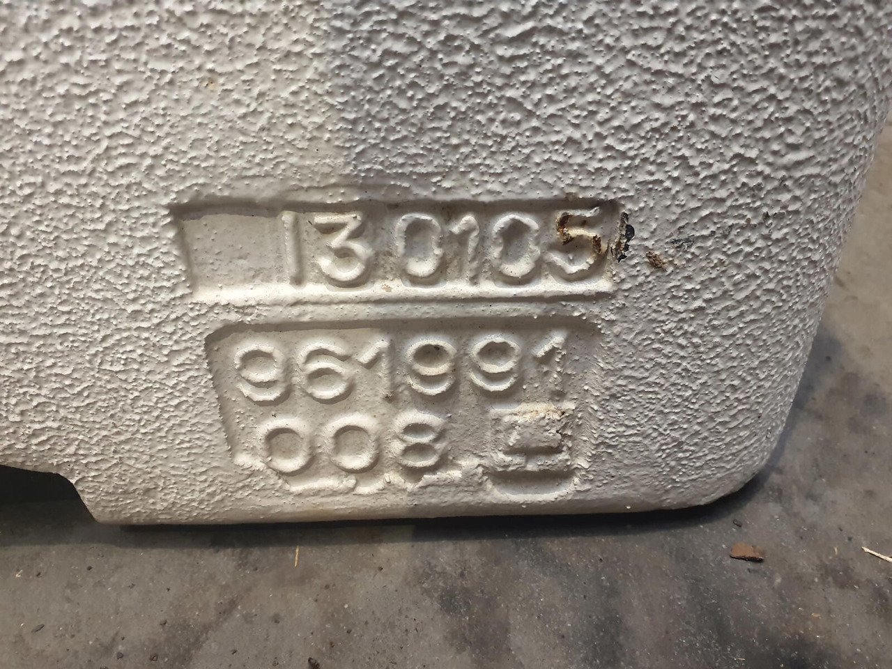 Liebherr LTM 1045-3.1 counterweight 2,5 ton - Gegengewicht für Mobilkran: das Bild 5 Liebherr LTM 1045-3.1 counterweight 2,5 ton - Gegengewicht für Mobilkran: das Bild 5