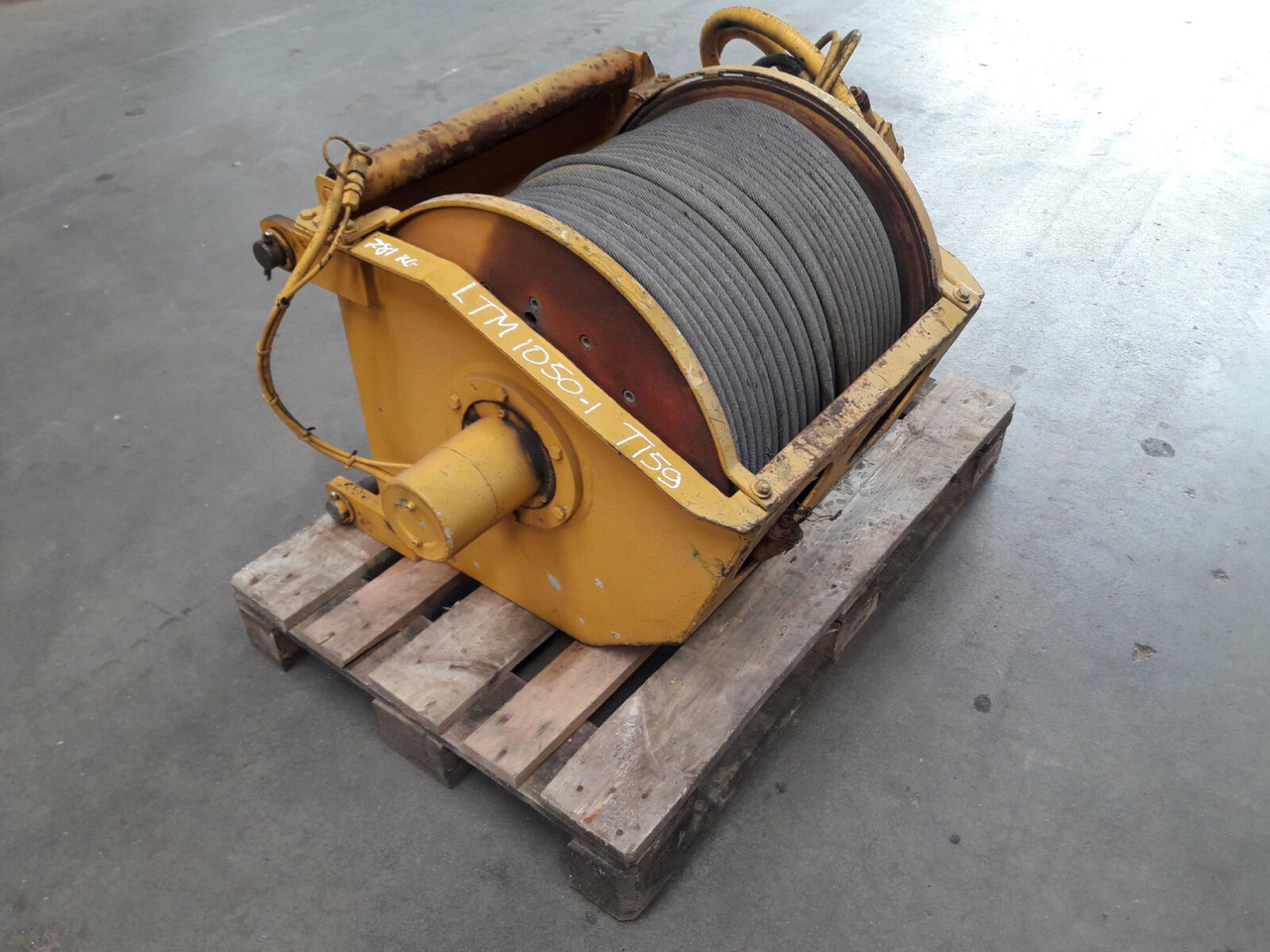 Liebherr LTM 1050/1 Auxiliary hoisting gear - Seilwinde für Mobilkran: das Bild 4 Liebherr LTM 1050/1 Auxiliary hoisting gear - Seilwinde für Mobilkran: das Bild 4