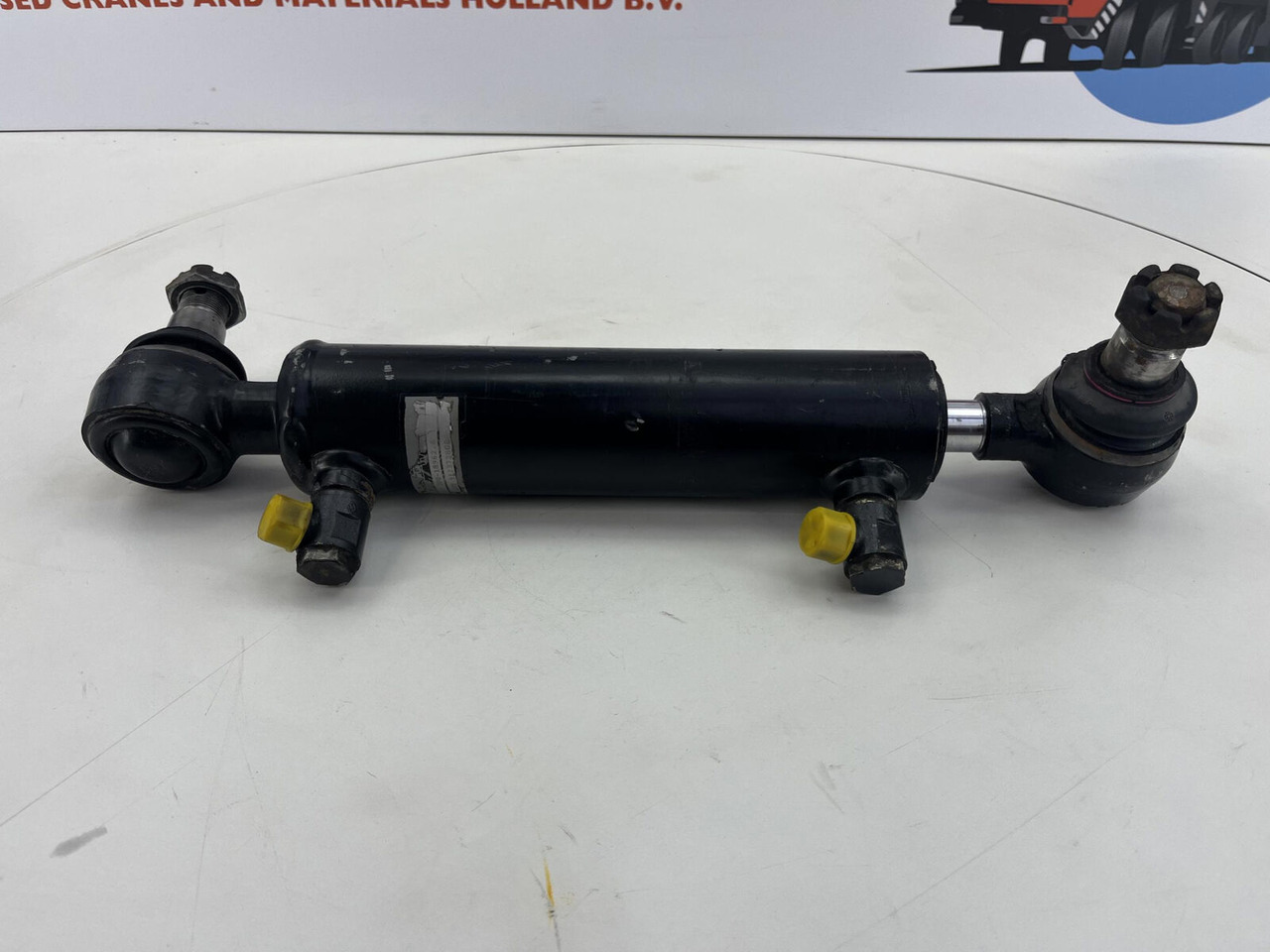 Liebherr LTM 1060-2 STEERING CYLINDER - Hydraulikzylinder für Mobilkran: das Bild 1 Liebherr LTM 1060-2 STEERING CYLINDER - Hydraulikzylinder für Mobilkran: das Bild 1