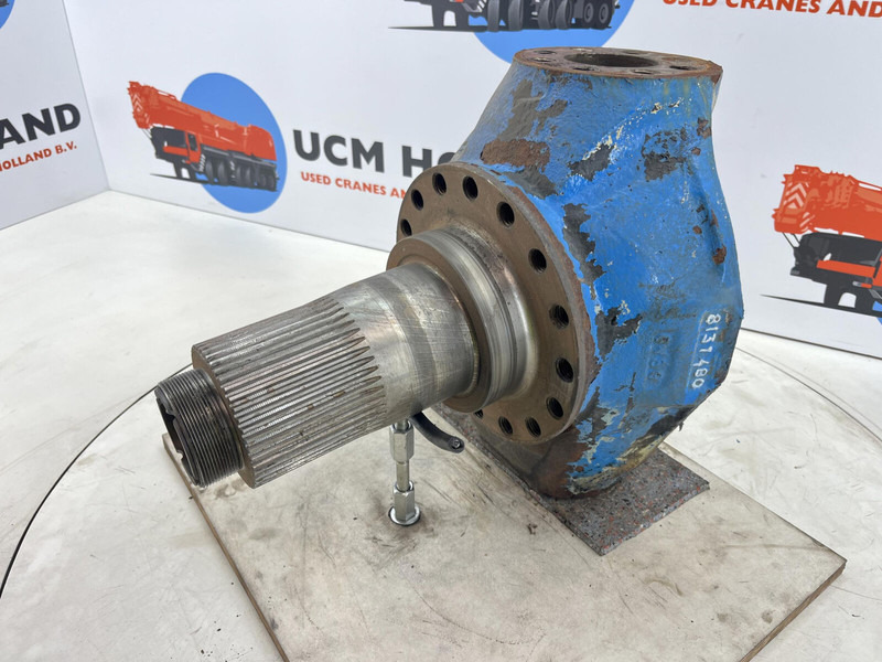 Liebherr LTM 1070 Steering knuckle 16 holes axle 4 - Achsschenkel für Kran: das Bild 1 Liebherr LTM 1070 Steering knuckle 16 holes axle 4 - Achsschenkel für Kran: das Bild 1