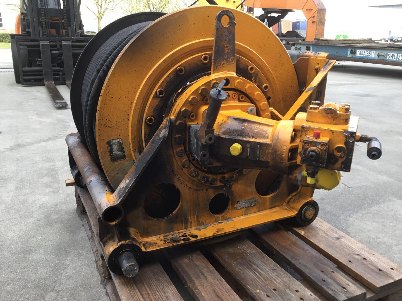 Liebherr LTM 1100-5.2 winch - Seilwinde für Mobilkran: das Bild 5 Liebherr LTM 1100-5.2 winch - Seilwinde für Mobilkran: das Bild 5