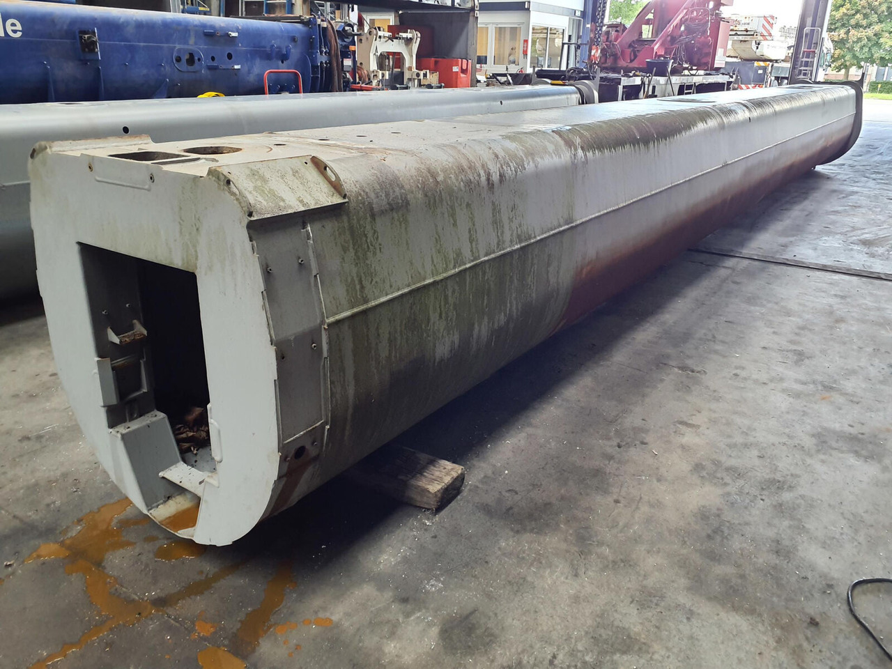 Liebherr LTM 1200-5.1 Telescopic section 1 - Ausleger für All-Terrain Kran: das Bild 3 Liebherr LTM 1200-5.1 Telescopic section 1 - Ausleger für All-Terrain Kran: das Bild 3