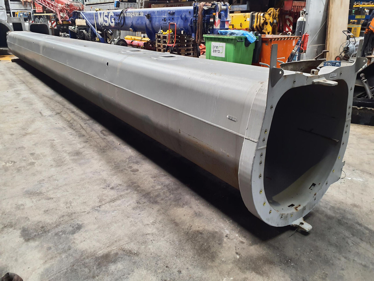 Liebherr LTM 1200-5.1 Telescopic section 4 - Ausleger für All-Terrain Kran: das Bild 2 Liebherr LTM 1200-5.1 Telescopic section 4 - Ausleger für All-Terrain Kran: das Bild 2