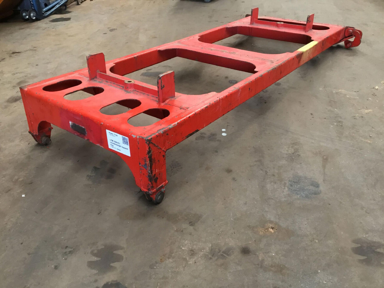 Liebherr LTM 1500-8.1 counterweight support tray - Karosserie und Außen für Mobilkran: das Bild 2 Liebherr LTM 1500-8.1 counterweight support tray - Karosserie und Außen für Mobilkran: das Bild 2