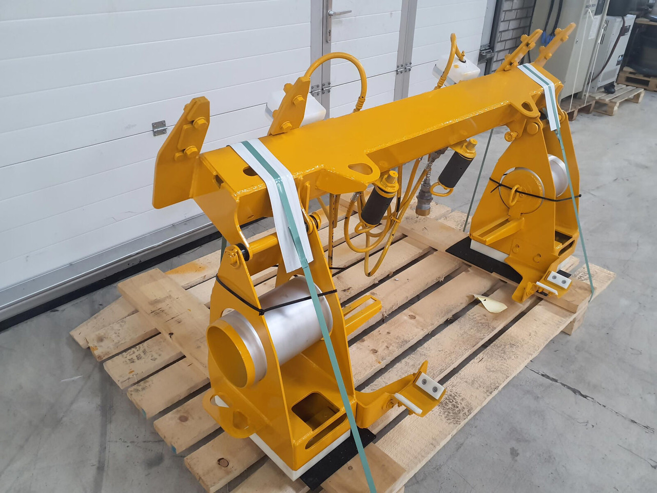 Liebherr LTM 1750-9.1 Luffing cylinder lifting device rear - Karosserie und Außen für Mobilkran: das Bild 5 Liebherr LTM 1750-9.1 Luffing cylinder lifting device rear - Karosserie und Außen für Mobilkran: das Bild 5