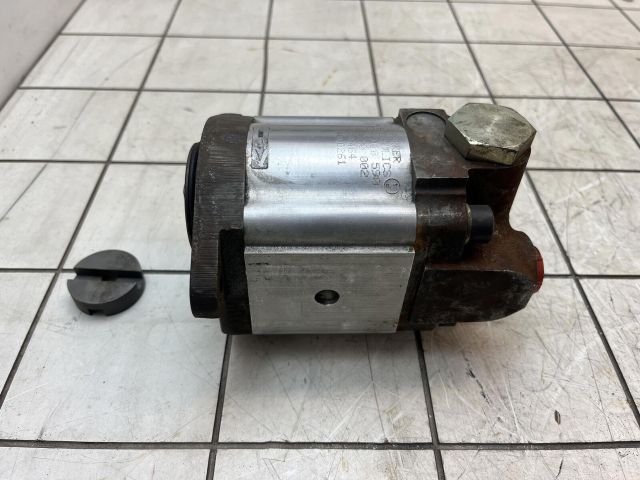 Parker Parker Hydraulics gear pump - Hydraulikpumpe für Kran: das Bild 3 Parker Parker Hydraulics gear pump - Hydraulikpumpe für Kran: das Bild 3