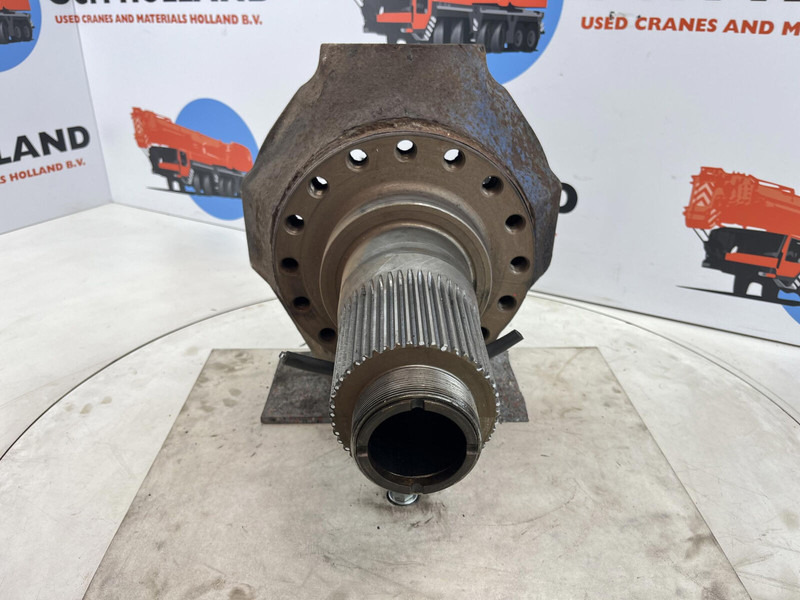 Terex AC 155, AC 205 Steering knuckle 16 holes - Achsschenkel für Kran: das Bild 2 Terex AC 155, AC 205 Steering knuckle 16 holes - Achsschenkel für Kran: das Bild 2