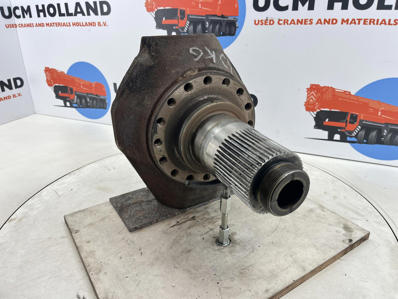 Terex AC 155 steering knuckle 16 holes axle 3 - Achsschenkel für Kran: das Bild 3 Terex AC 155 steering knuckle 16 holes axle 3 - Achsschenkel für Kran: das Bild 3