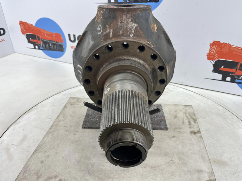 Terex Terex PPM 480 ATT steering knuckle 16 holes axle 1 - Achsschenkel für Kran: das Bild 2 Terex Terex PPM 480 ATT steering knuckle 16 holes axle 1 - Achsschenkel für Kran: das Bild 2