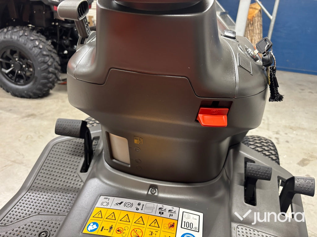 Rasenmäher Åkgräsklippare - Husqvarna TS112: das Bild 11 Rasenmäher Åkgräsklippare - Husqvarna TS112: das Bild 11