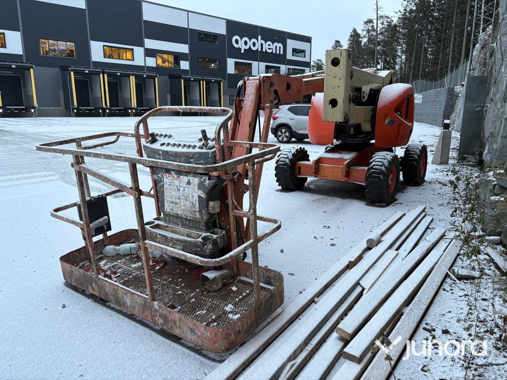 Bomlift - JLG OAJ - Gelenkarmbühne: das Bild 1 Bomlift - JLG OAJ - Gelenkarmbühne: das Bild 1