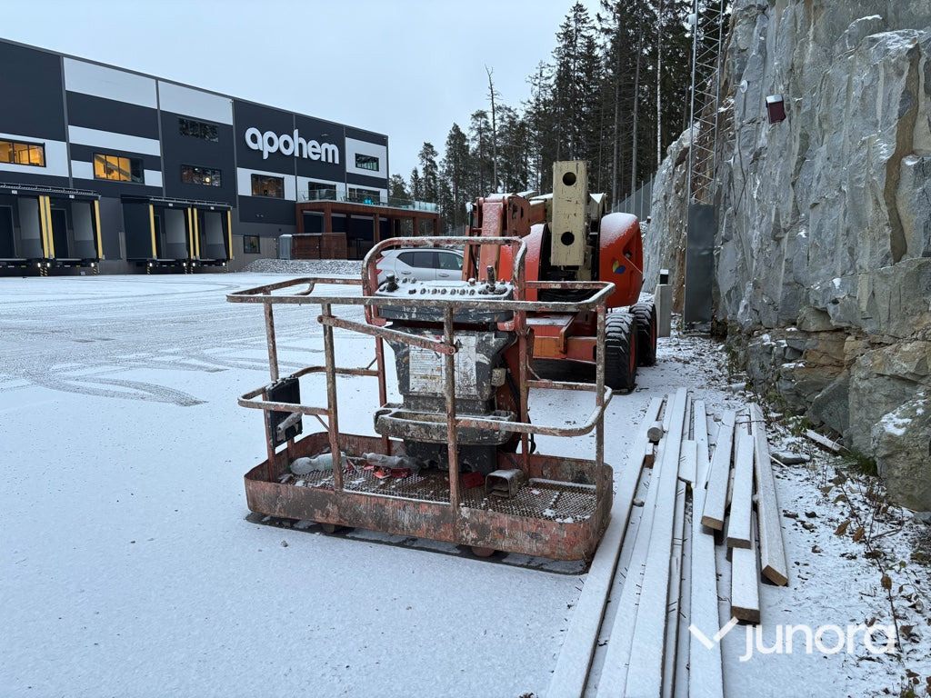Bomlift - JLG OAJ - Gelenkarmbühne: das Bild 2 Bomlift - JLG OAJ - Gelenkarmbühne: das Bild 2