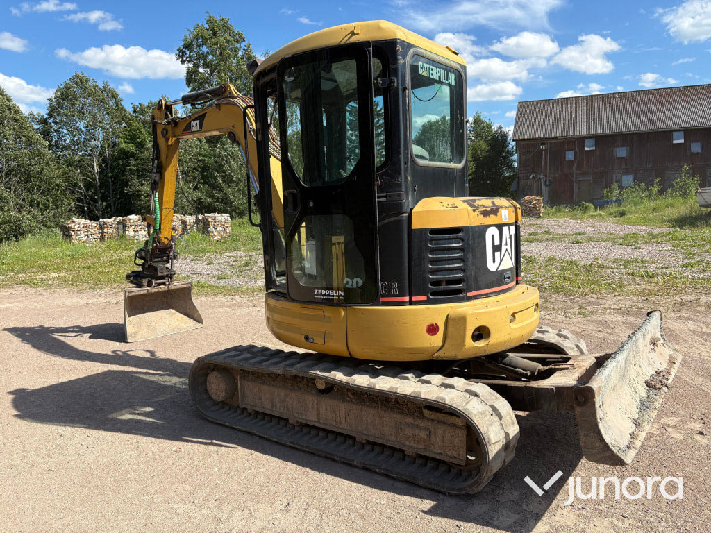 Grävmaskin CAT 304 CR 4-ton - Minibagger: das Bild 4 Grävmaskin CAT 304 CR 4-ton - Minibagger: das Bild 4