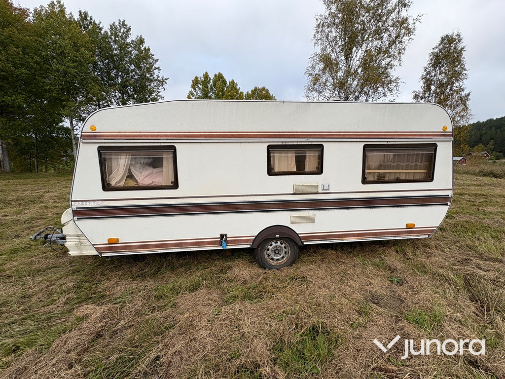 Hobby 535 T Prestige - Wohnwagen: das Bild 2 Hobby 535 T Prestige - Wohnwagen: das Bild 2