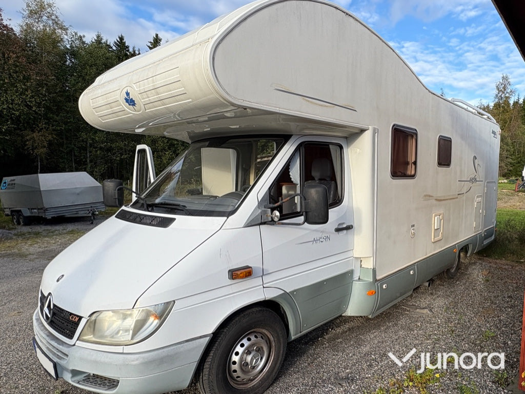 Husbil Mercedes-Benz AH CA 696 - Alkoven Wohnmobil: das Bild 1 Husbil Mercedes-Benz AH CA 696 - Alkoven Wohnmobil: das Bild 1