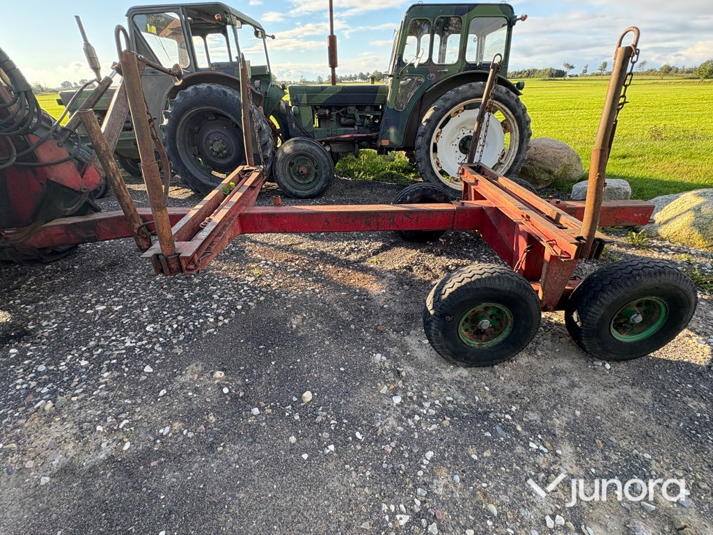 Kran vindelbjörnen + timmervagn - Rückewagen: das Bild 5 Kran vindelbjörnen + timmervagn - Rückewagen: das Bild 5