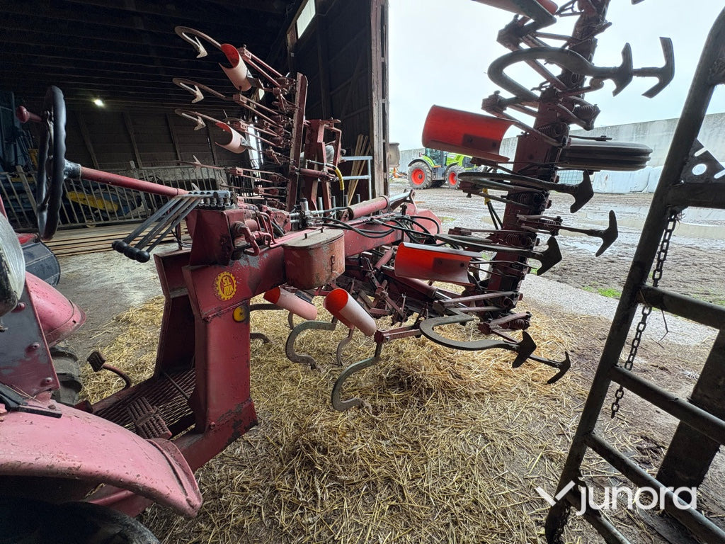 Radhacka - Volvo BM, Victor 230 - Tiefenlockerer: das Bild 3 Radhacka - Volvo BM, Victor 230 - Tiefenlockerer: das Bild 3