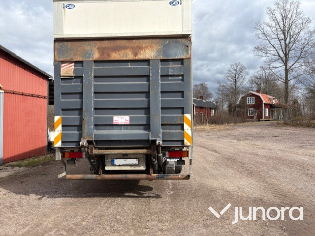Scania P94 - Koffer LKW: das Bild 4 Scania P94 - Koffer LKW: das Bild 4
