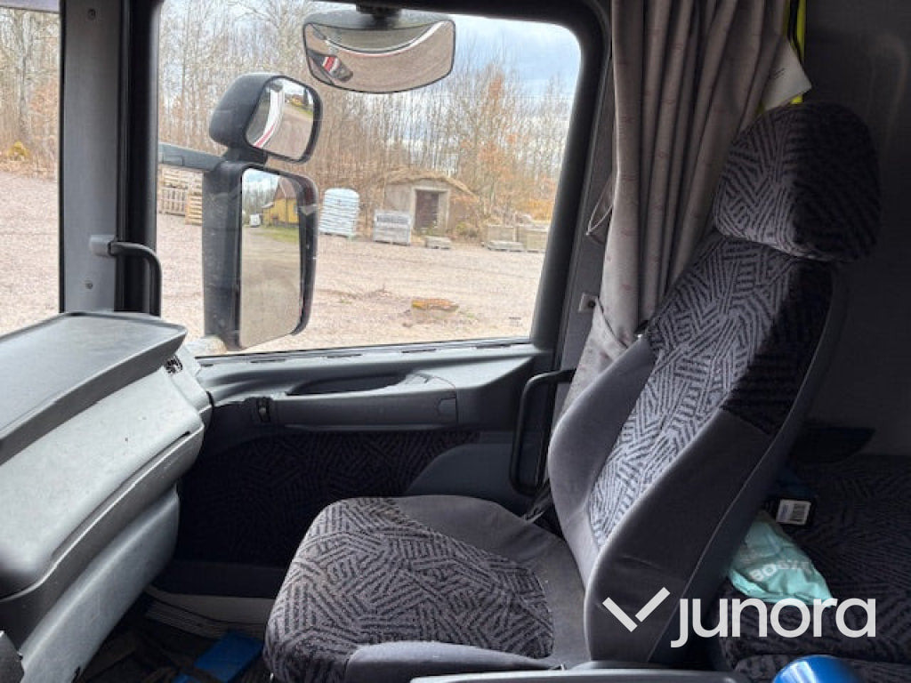 Scania P94 - Koffer LKW: das Bild 5 Scania P94 - Koffer LKW: das Bild 5