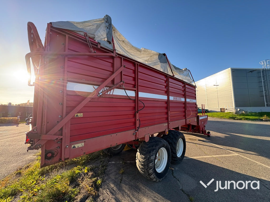 Självlastarvagn - JF ES 3500 - Ladewagen: das Bild 5 Självlastarvagn - JF ES 3500 - Ladewagen: das Bild 5
