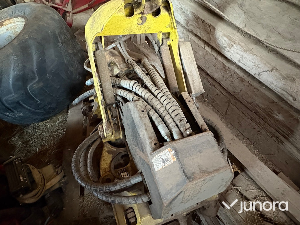 Skördaraggregat - Timberjack, H742 - Fällgreifer: das Bild 2 Skördaraggregat - Timberjack, H742 - Fällgreifer: das Bild 2