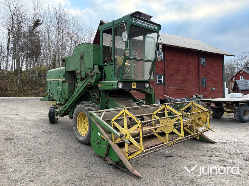 Skördetröska - John Deere 942 - Mähdrescher: das Bild 3 Skördetröska - John Deere 942 - Mähdrescher: das Bild 3