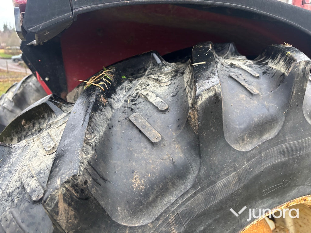 Traktor - IH 685XL – Leasing Traktor - IH 685XL: das Bild 26 Traktor - IH 685XL – Leasing Traktor - IH 685XL: das Bild 26